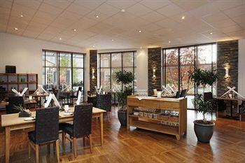 Hotel Nova Park Conference à Knivsta  Extérieur photo